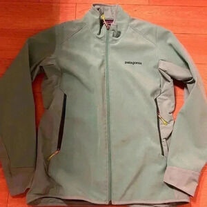 Patagonia soft shell